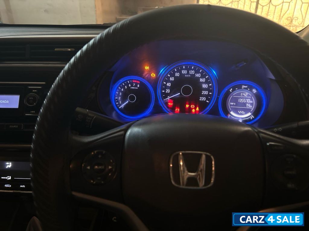 Grey Honda City SV Grey Honda City SV