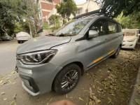 White Maruti Suzuki Ertiga Vxi O CNG