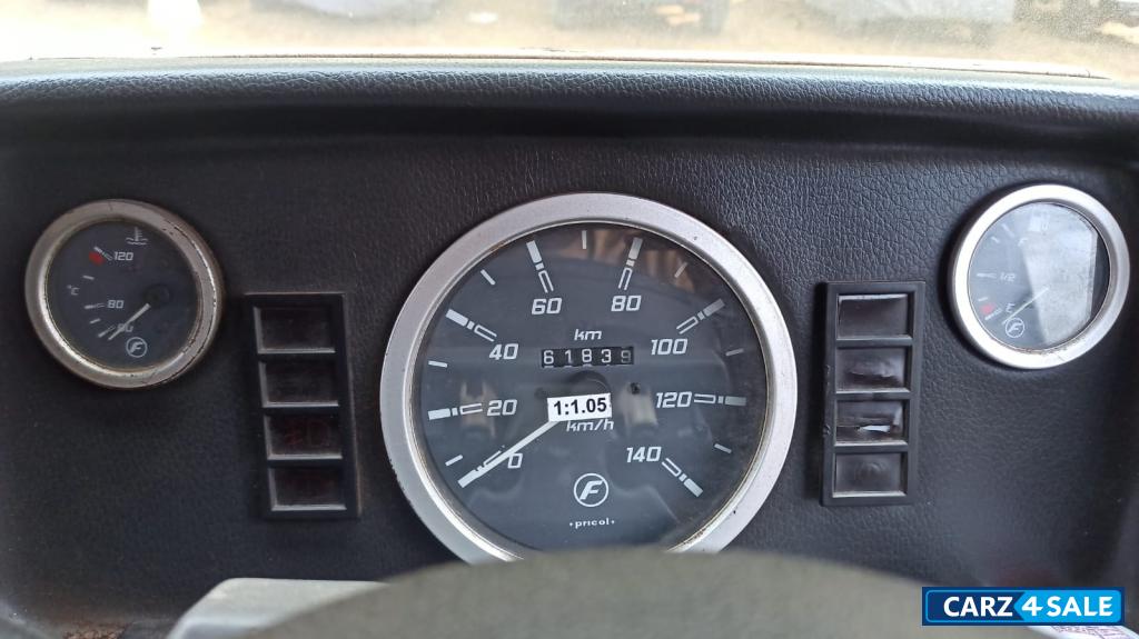 Force Motors Commercial Traveller 3350