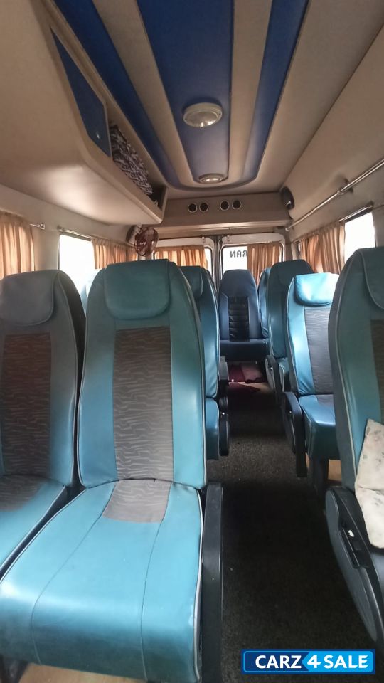 Force Motors Commercial Traveller 3350