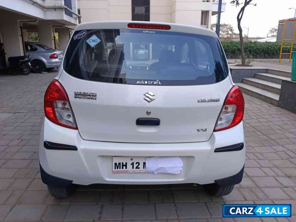 Pearl Arctic White Maruti Suzuki Celerio Vxi CNG Green