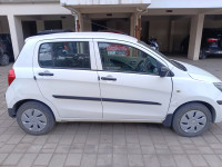 Pearl Arctic White Maruti Suzuki Celerio Vxi CNG Green