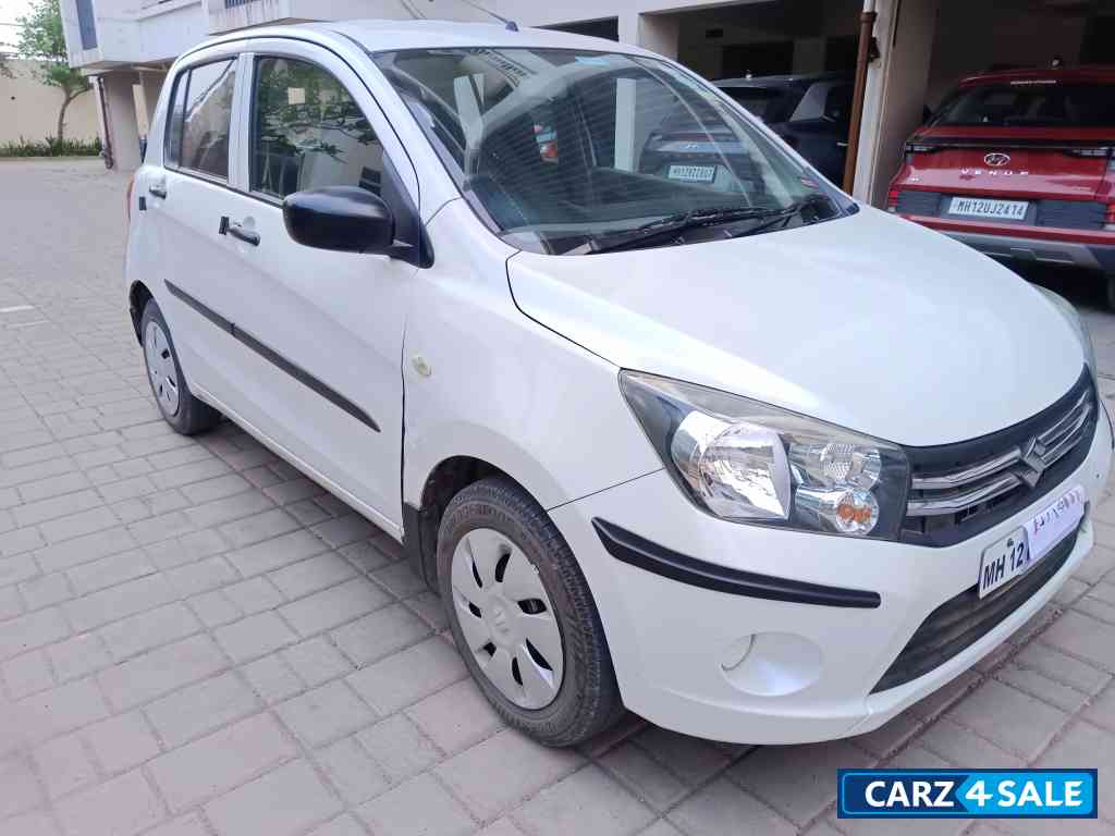 Pearl Arctic White Maruti Suzuki Celerio Vxi CNG Green