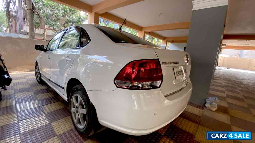 White Volkswagen Vento Petrol