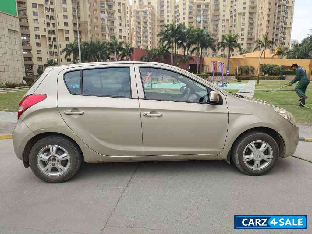 Hyundai i20 Asta 1.2 2011 Petrol