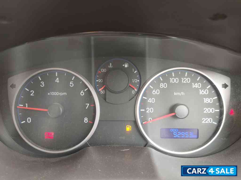 Hyundai i20 Asta 1.2 2011 Petrol