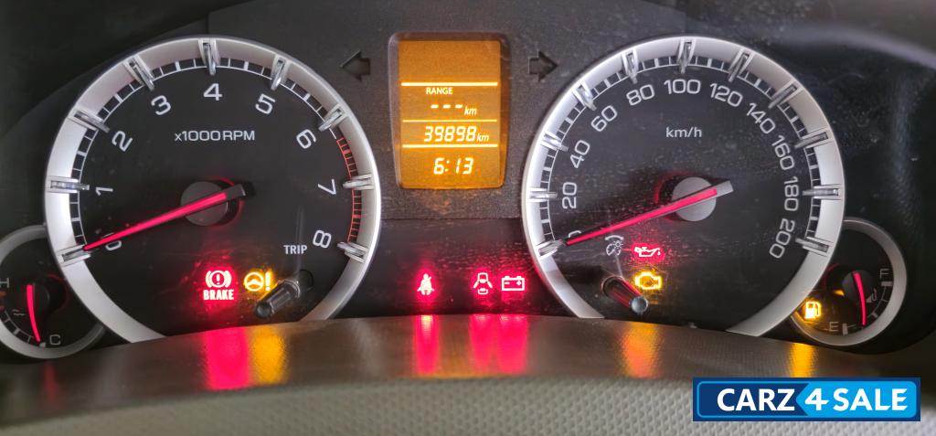 Maruti Suzuki Ertiga vxi