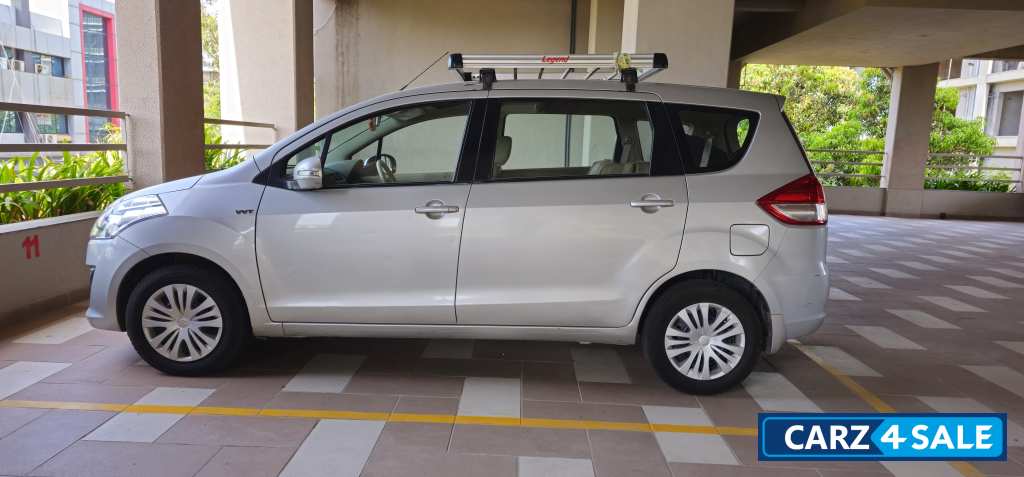 Maruti Suzuki Ertiga vxi