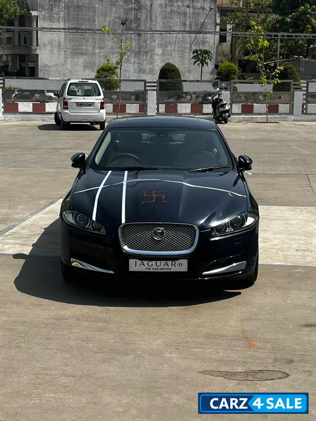 Jaguar XF 3.0-litre, V6 engine