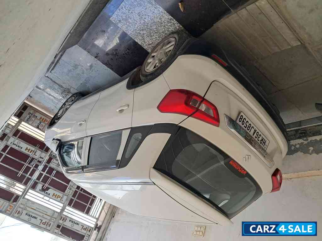 Maruti Suzuki Vitara Brezza LXI