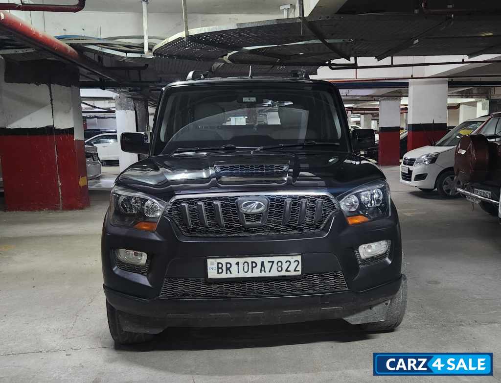 Black Mahindra Scorpio S4 plus