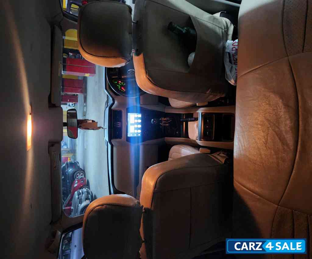 Black Mahindra Scorpio S4 plus