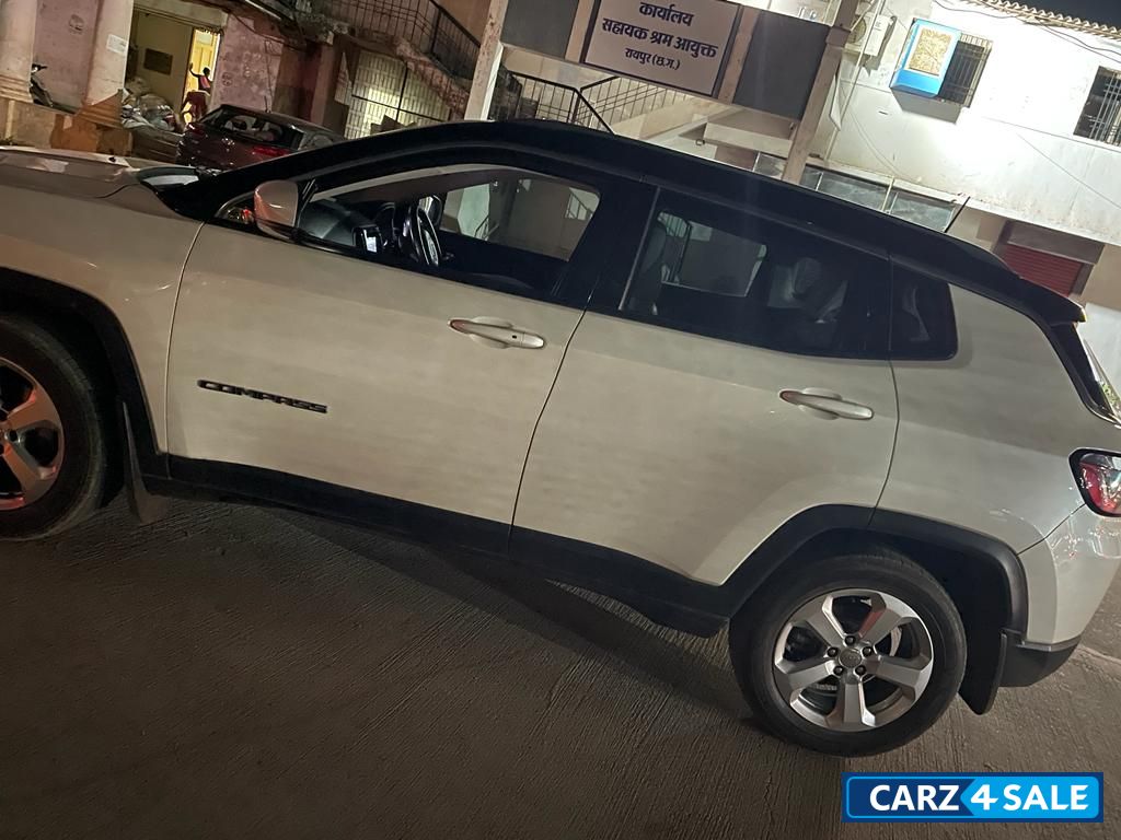 Jeep Compass Petrol AT