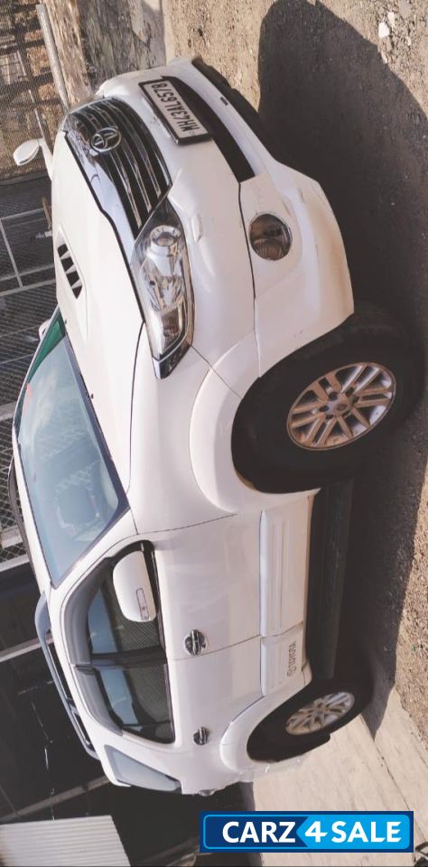 Toyota Fortuner 4x2 4 speed AT TRD Sportivo