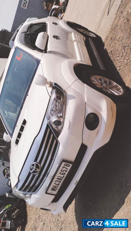 Toyota Fortuner 4x2 4 speed AT TRD Sportivo