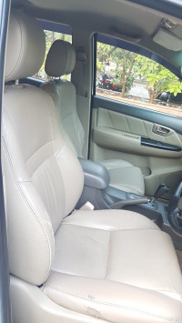 Toyota Fortuner 4x2 4 speed AT TRD Sportivo