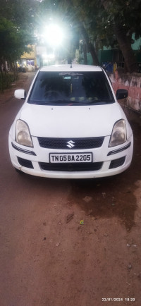 White Maruti Suzuki Swift Dzire