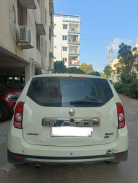 White Renault  4x4