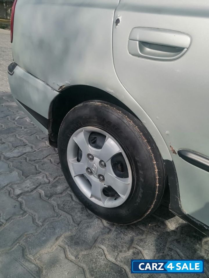 Grey And Black Hyundai Accent Petrol