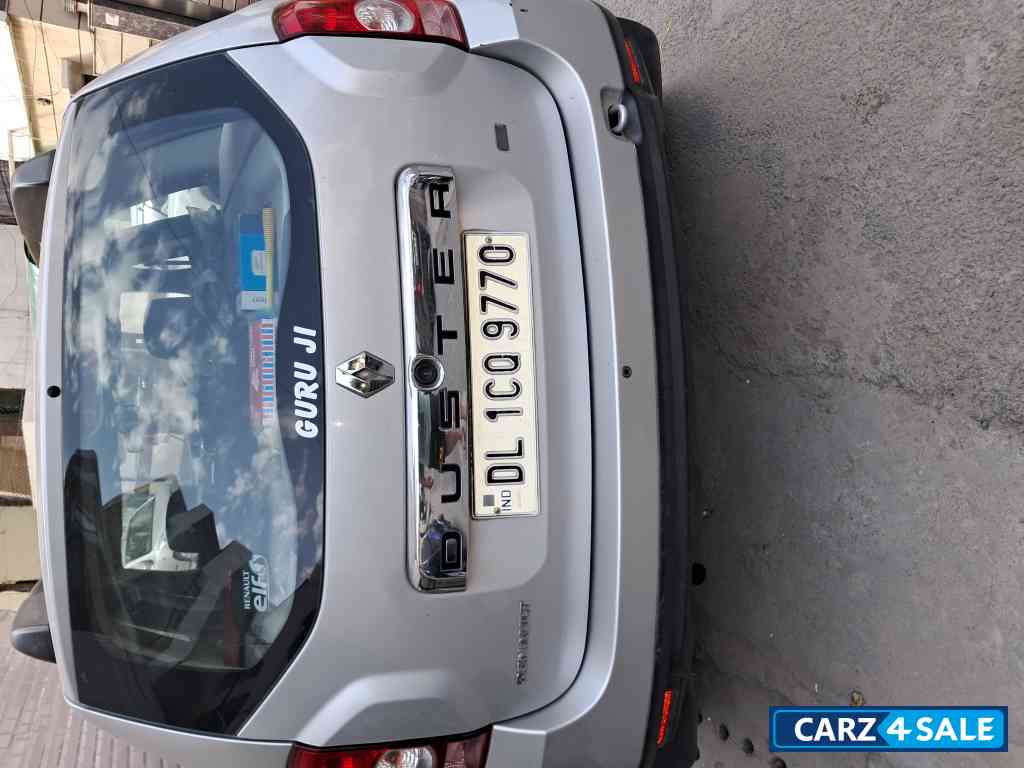 Renault Duster Rxe petrol