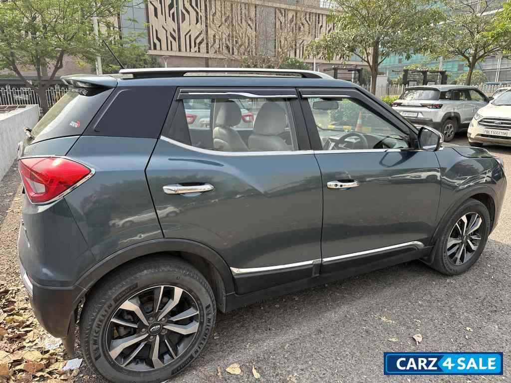 Mahindra XUV300 Diesel W8 (O)