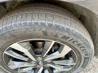 Mahindra XUV300 Diesel W8 (O)