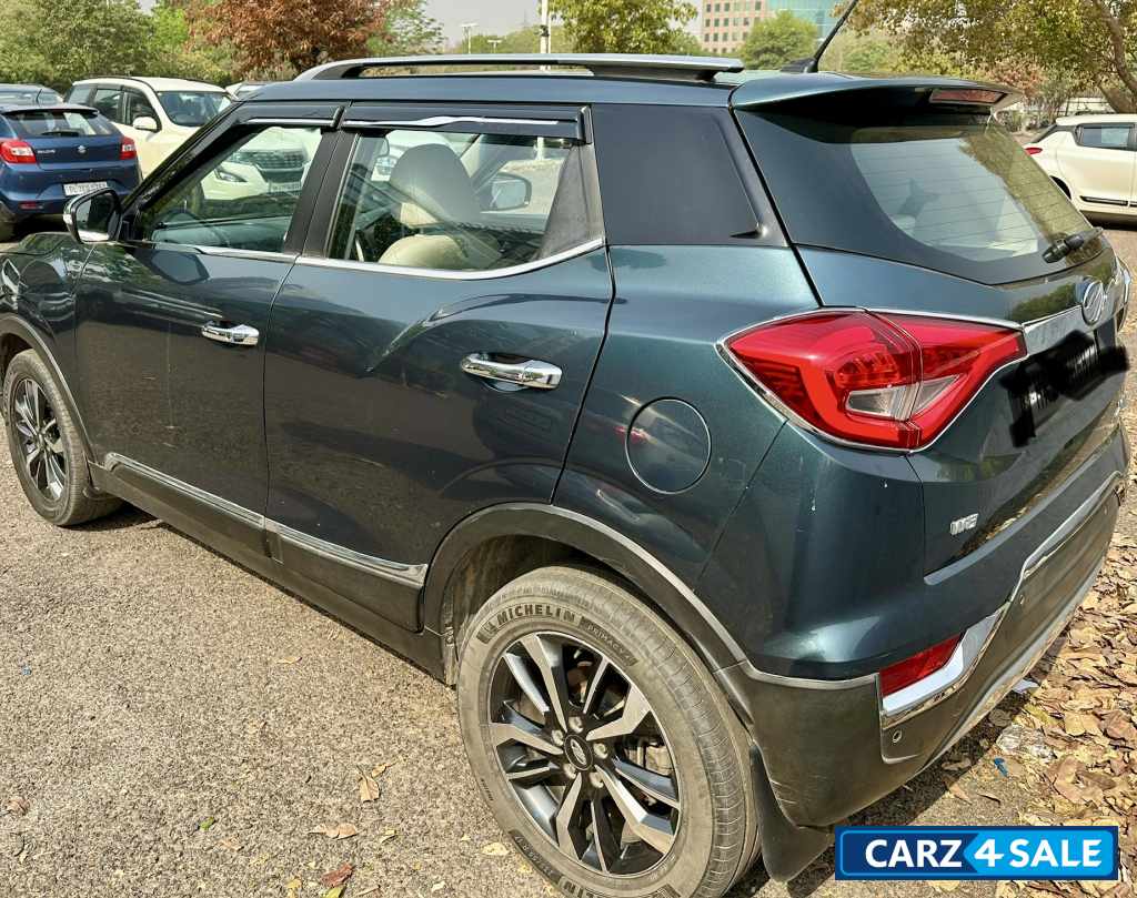 Mahindra XUV300 Diesel W8 (O)