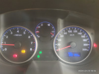 Pearl White Hyundai i20 Type 2