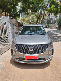 MG Hector Plus Sharp 1.5 DCT Petrol
