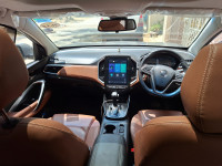 MG Hector Plus Sharp 1.5 DCT Petrol