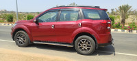 Mahindra XUV 500 W7