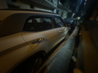 White Hyundai Creta Sx