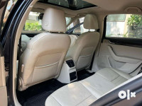 Magic Black Skoda Octavia 1.8 TSI Style Plus AT