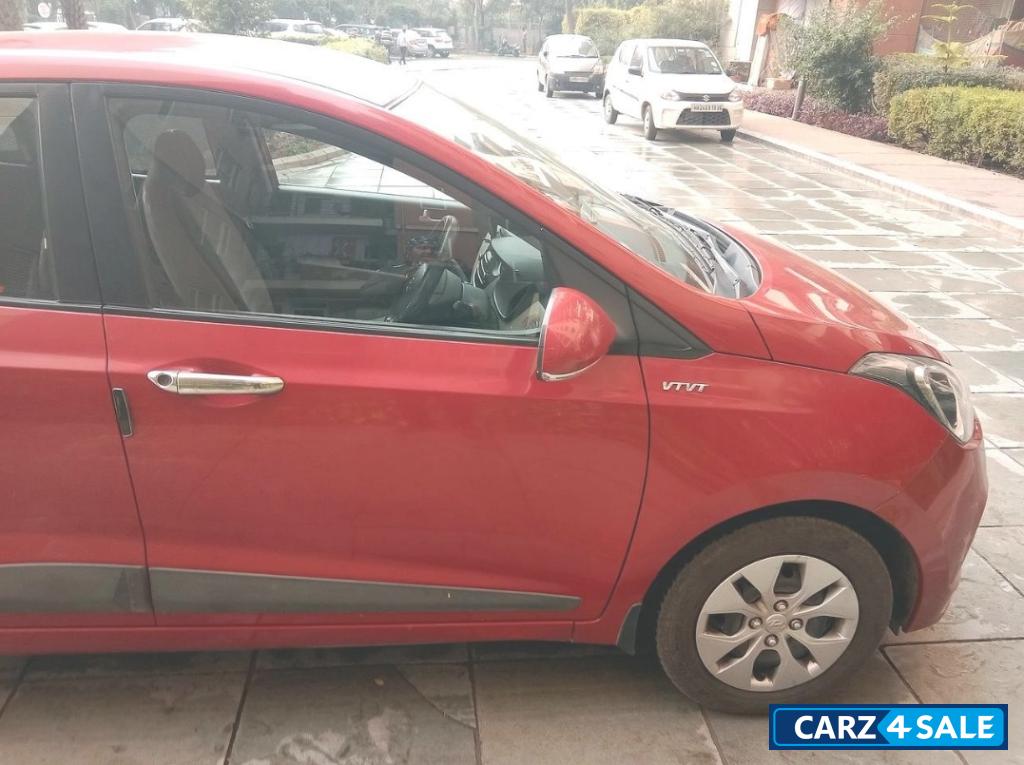 Hyundai Xcent SPORTZ Hyundai Xcent SPORTZ