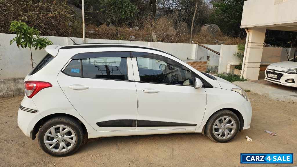 Hyundai i10 Grand i10 sportz