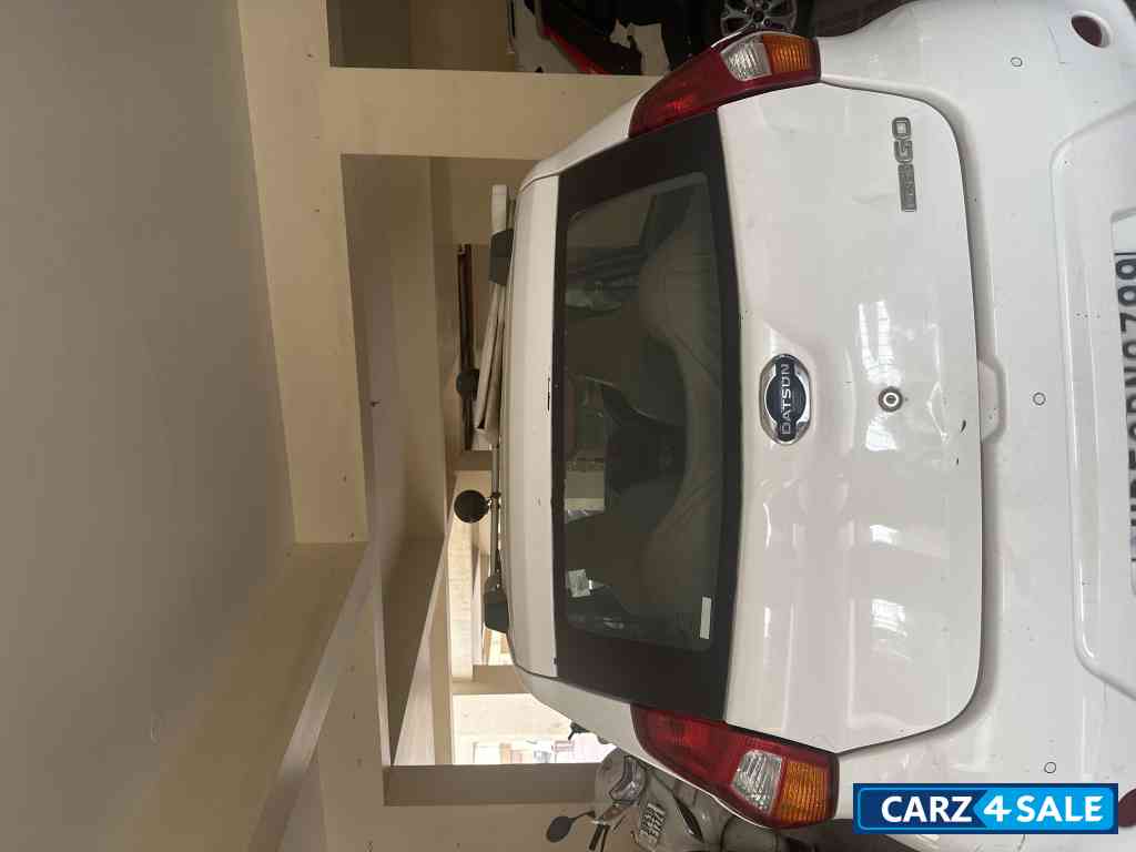 White Datsun Redi-GO .8LTR A BS6