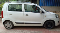 White Maruti Suzuki Wagon R AMT VXI