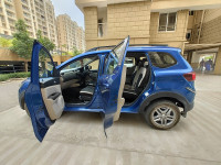 Renault Triber rxz amt