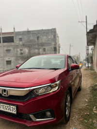 Red Honda Amaze Exclusive edition
