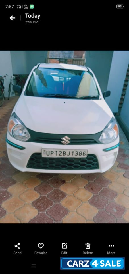 White Maruti Suzuki Alto Lxi