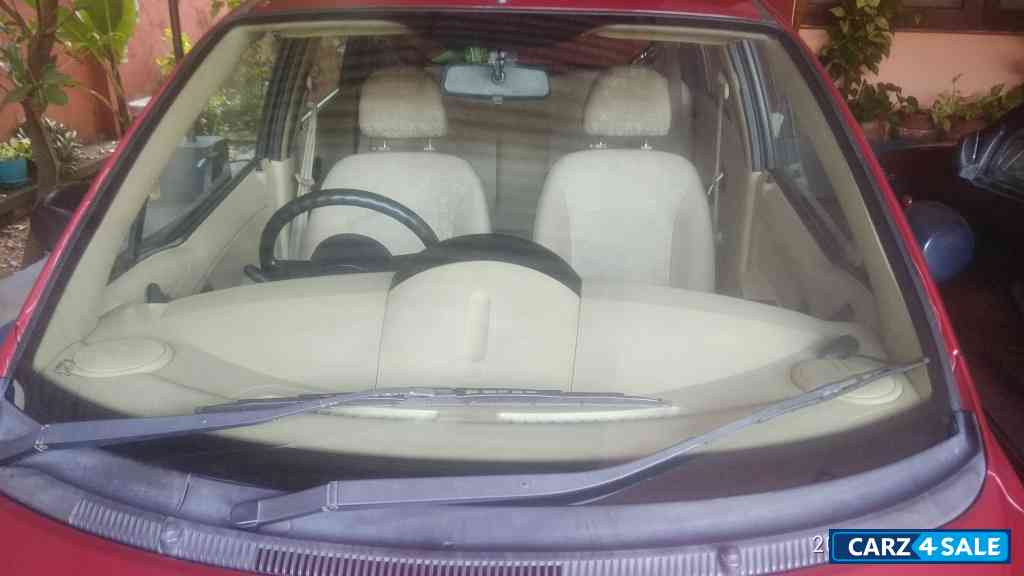 Velvet Red Chevrolet Spark 1.0 PS