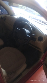 Velvet Red Chevrolet Spark 1.0 PS