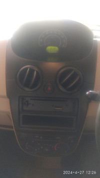 Velvet Red Chevrolet Spark 1.0 PS