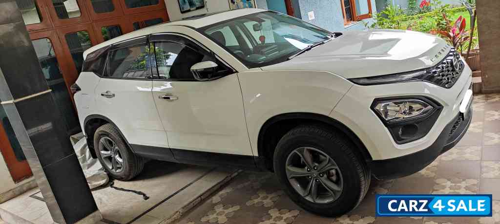 White Tata Harrier XTA+