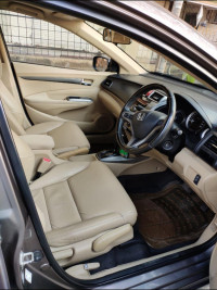 Honda City Honda city 15 VT SUNROOF