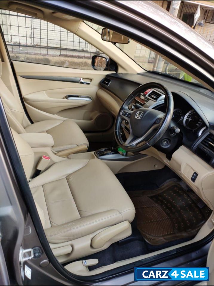 Honda City Honda city 15 VT SUNROOF