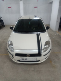 White Fiat Punto Active 1.2