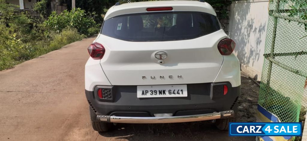 Tata Punch Adventure rethum