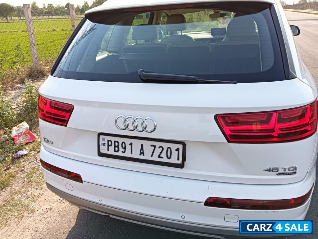 Audi Q7 Audi Q7 45 TDI QUATTRO PREMIUM PLUS