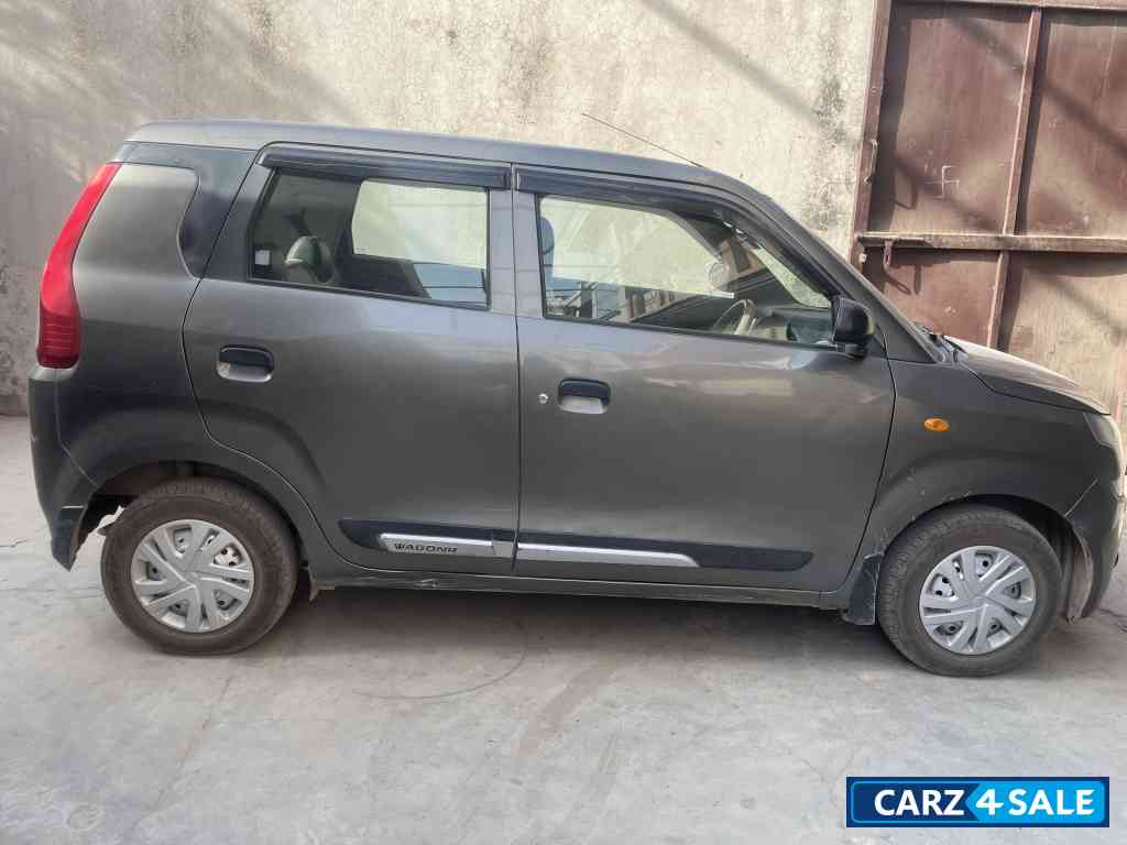 Grey Maruti Suzuki Wagon R Lxi CNG